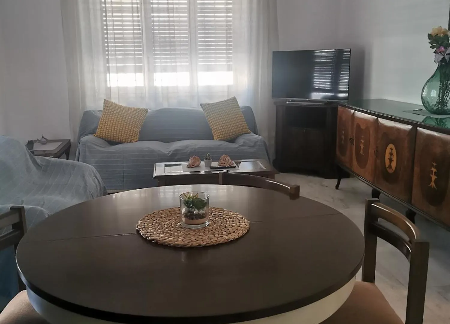 Iris Apartment Lido di Ostia Italy